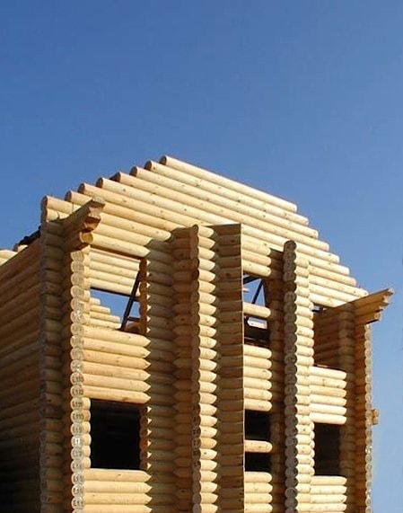 Maison en bois en rondins de bois 194 m2