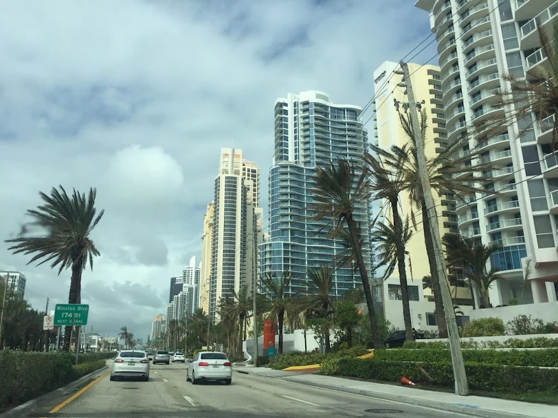 Как купить квартиру в Майами?  