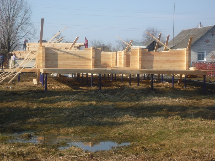 2014年建造异形木材“Sutoki”房屋  