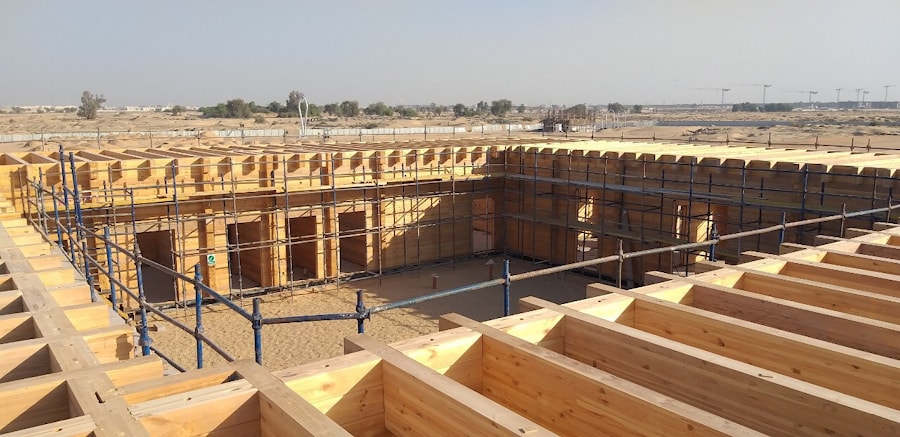 在阿拉伯联合酋长国迪拜建造胶合层压木材的木制建筑  