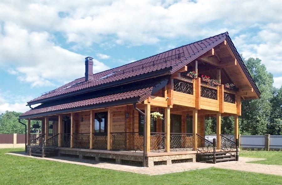 छत के साथ लकड़ी का घर "खुशी" 175 m2  