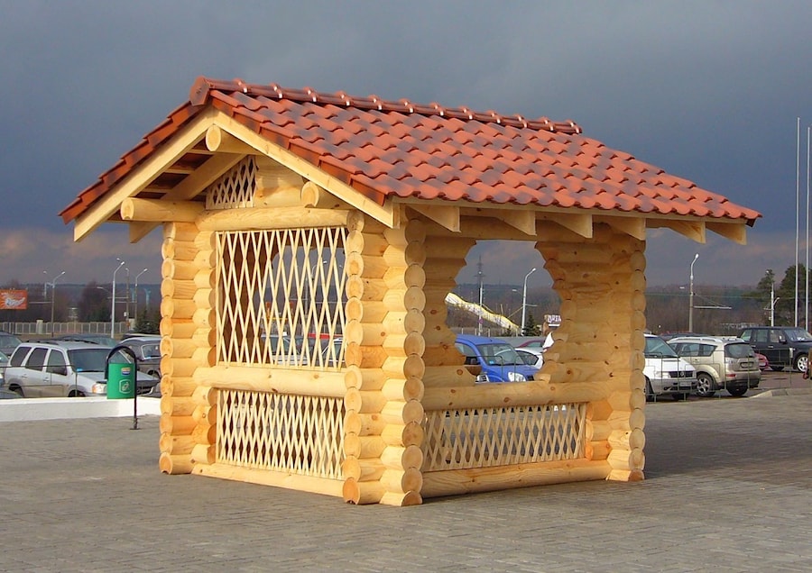 夏季小屋的小凉亭，从原木（干原木，胶合木材）到便宜的价格购买项目“Lyakhovichidrev” - 总面积8平方米  